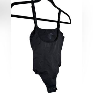 Skims Fits Everybody Scoop Neck Bodysuit Onyx Size XL New